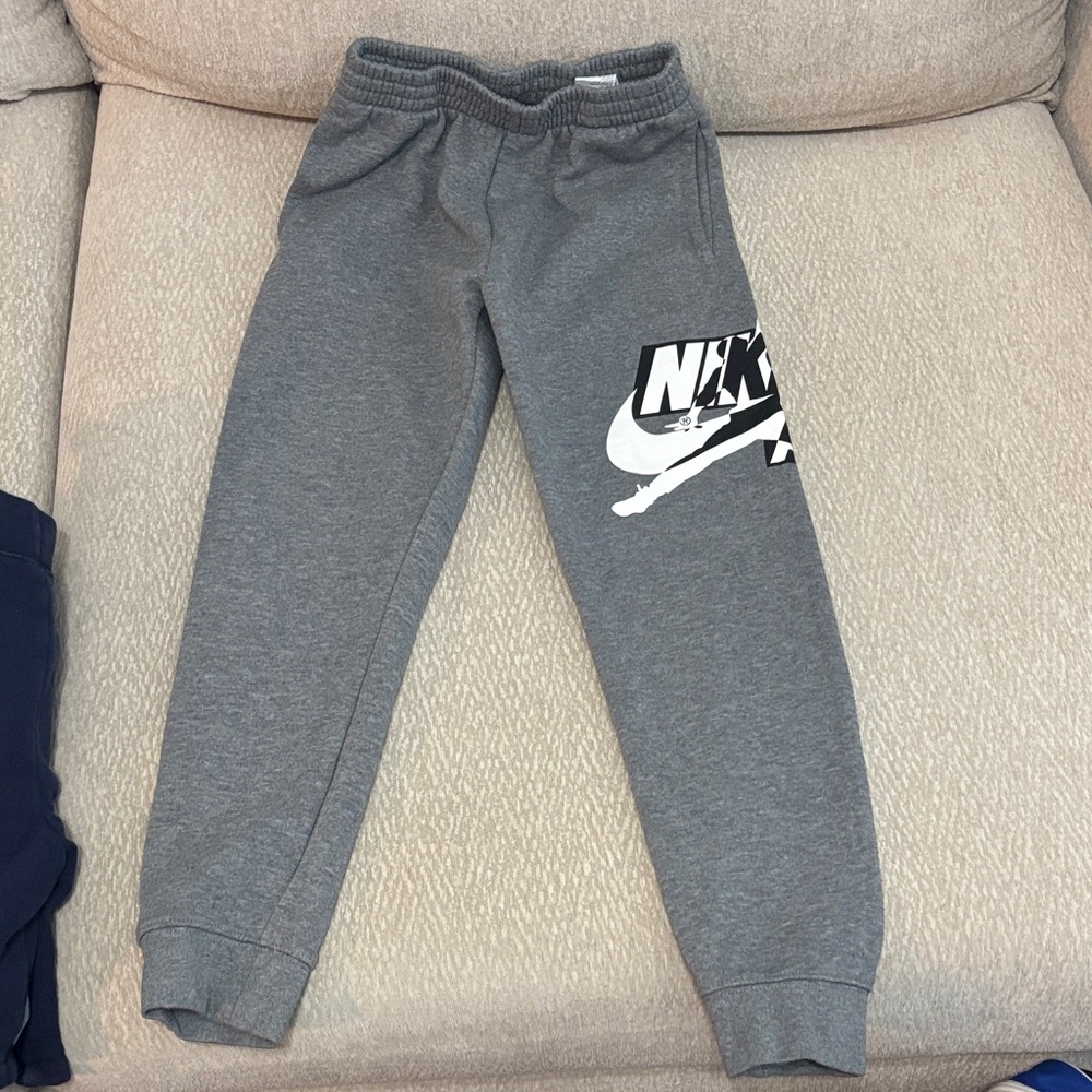 Nike Kids Charcoal Gray Sweatpants
